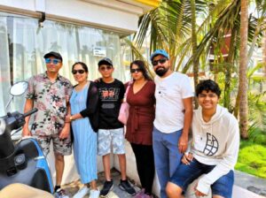 Holi Holidaying family