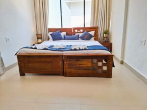 Superior_Room_Bed_Calangute